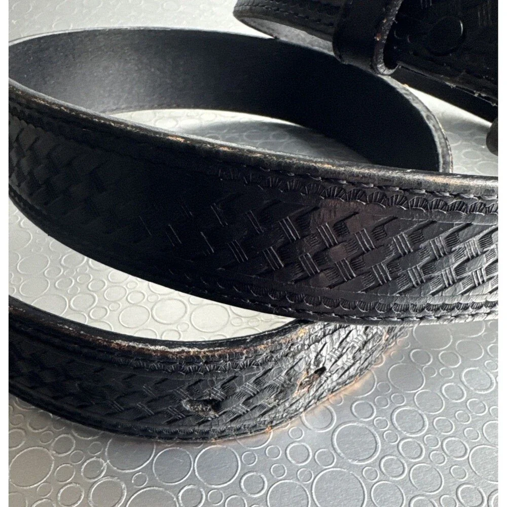 Vintage Black Leather Basketweave Duty Belt Size 40 Garrison Police Utility